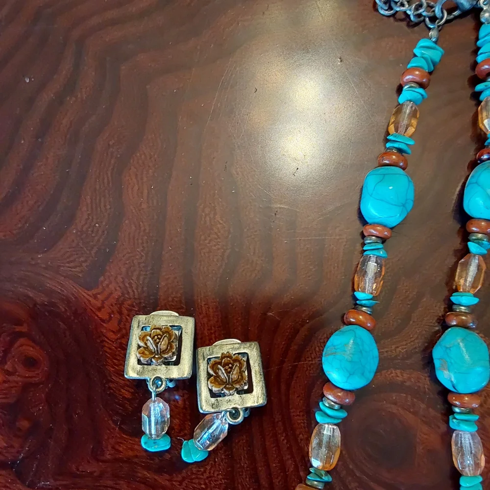 Chico's Blue and Brown Pendant Necklace and Earring Set - Picture 2 of 6